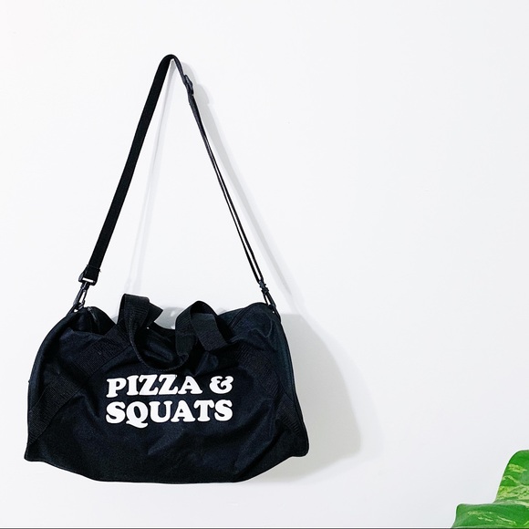 urban outfitters gym bag